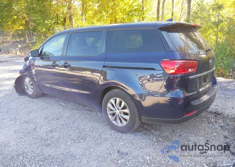 2020 Kia Sedona Lx из США, поврежденный, VIN KNDMB5C16L6646402